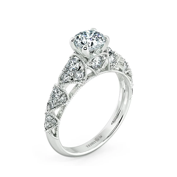 Nhẫn đính hôn Royal design NCH9917 4